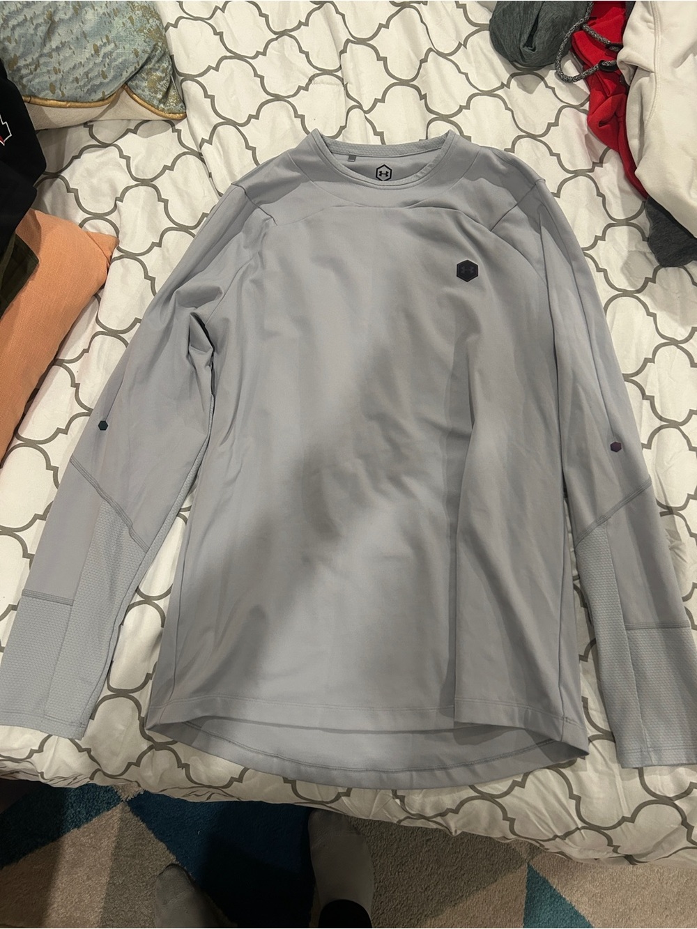 Under armor rush cold gear celliant halo gray long sleeve large